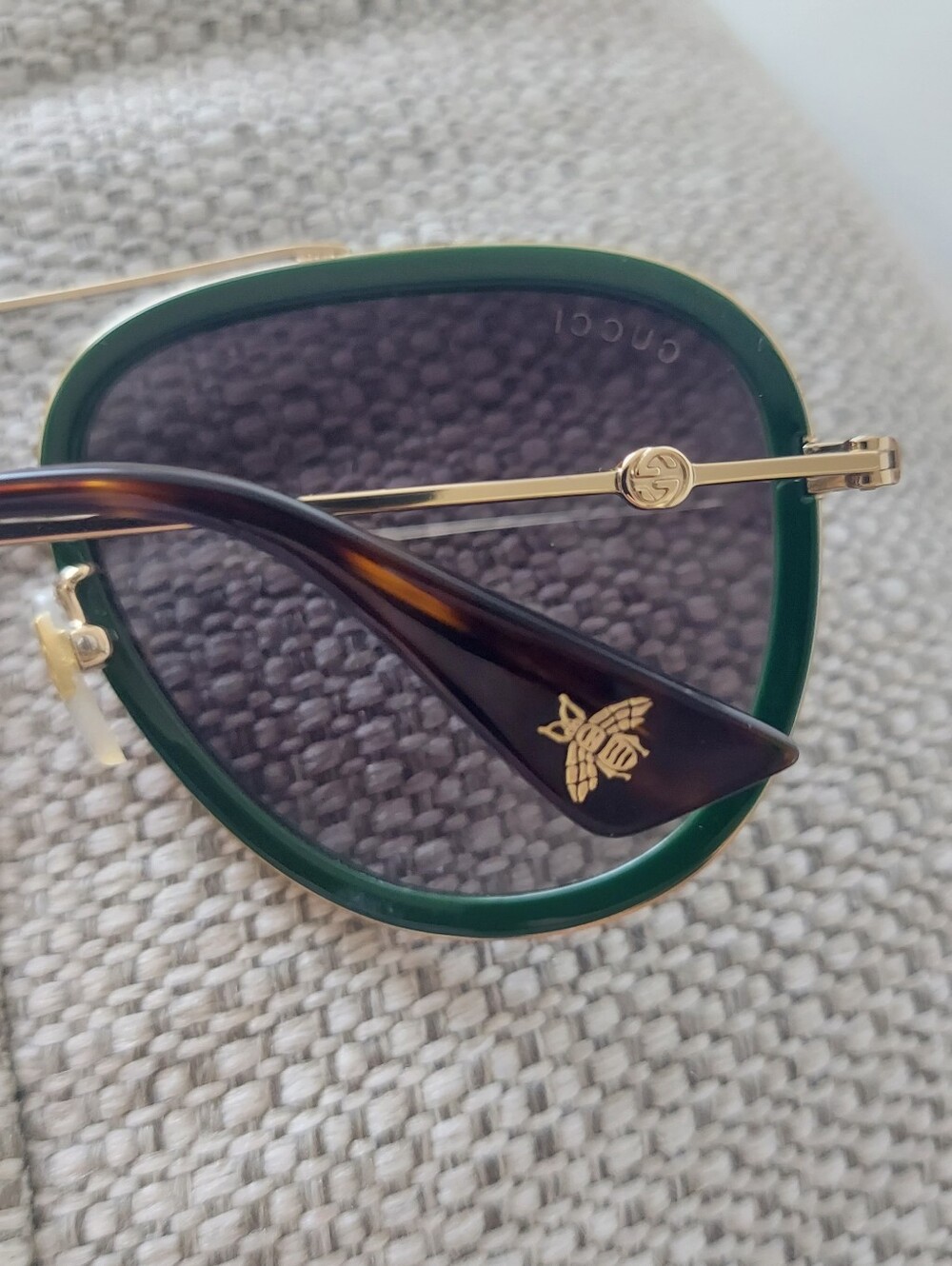 Gucci Gold Frame Black Sunglasses with Red Trim - Picture 9 of 9